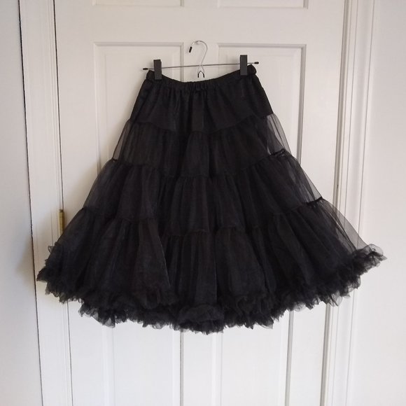 NWOT Black long retro petticoat (Hell Bunny) - Picture 4 of 8